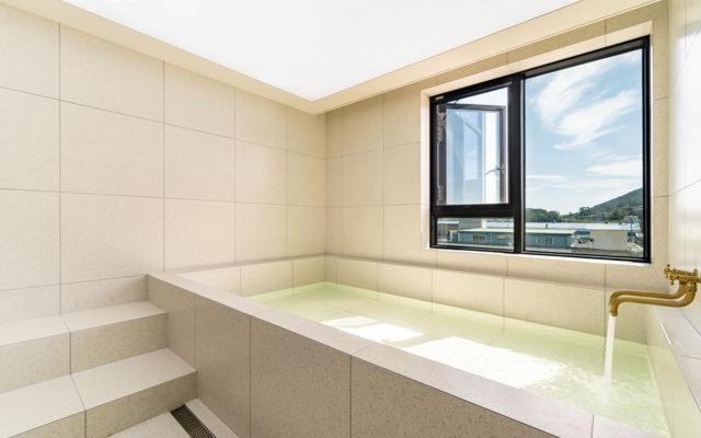 Hound Hotel Gijang Osiria Busan Exteriör bild