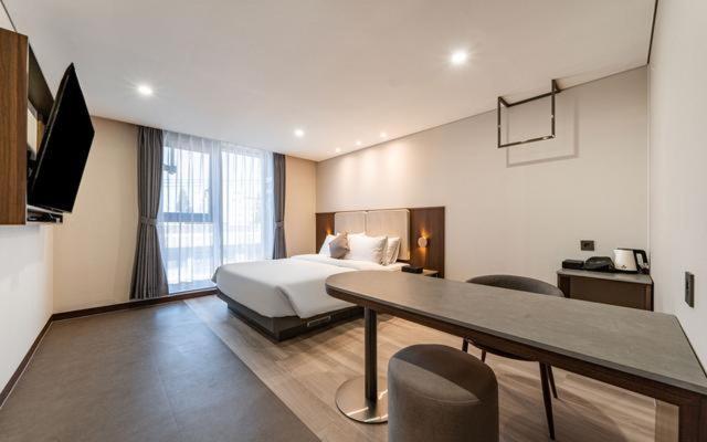 Hound Hotel Gijang Osiria Busan Exteriör bild