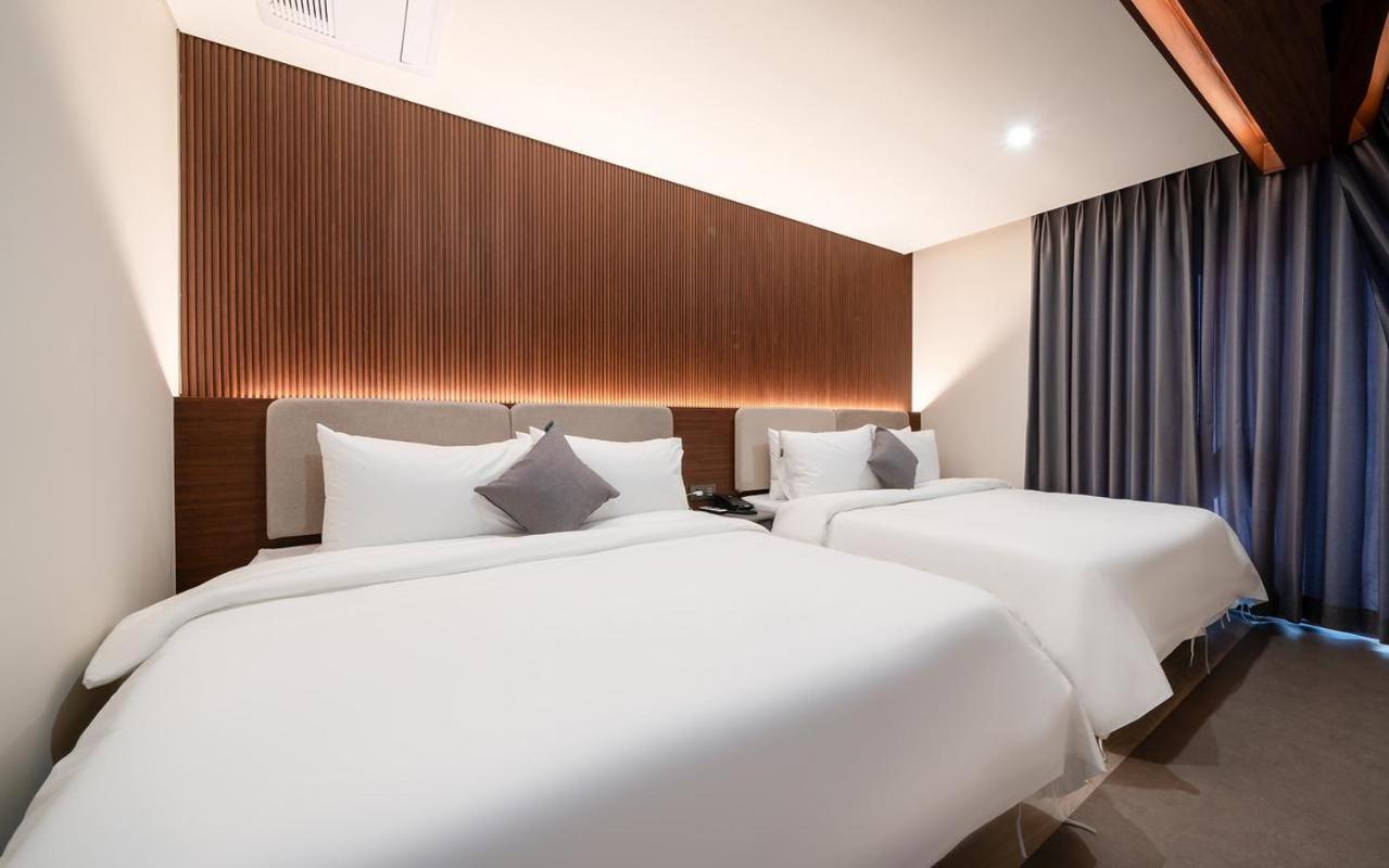 Hound Hotel Gijang Osiria Busan Exteriör bild