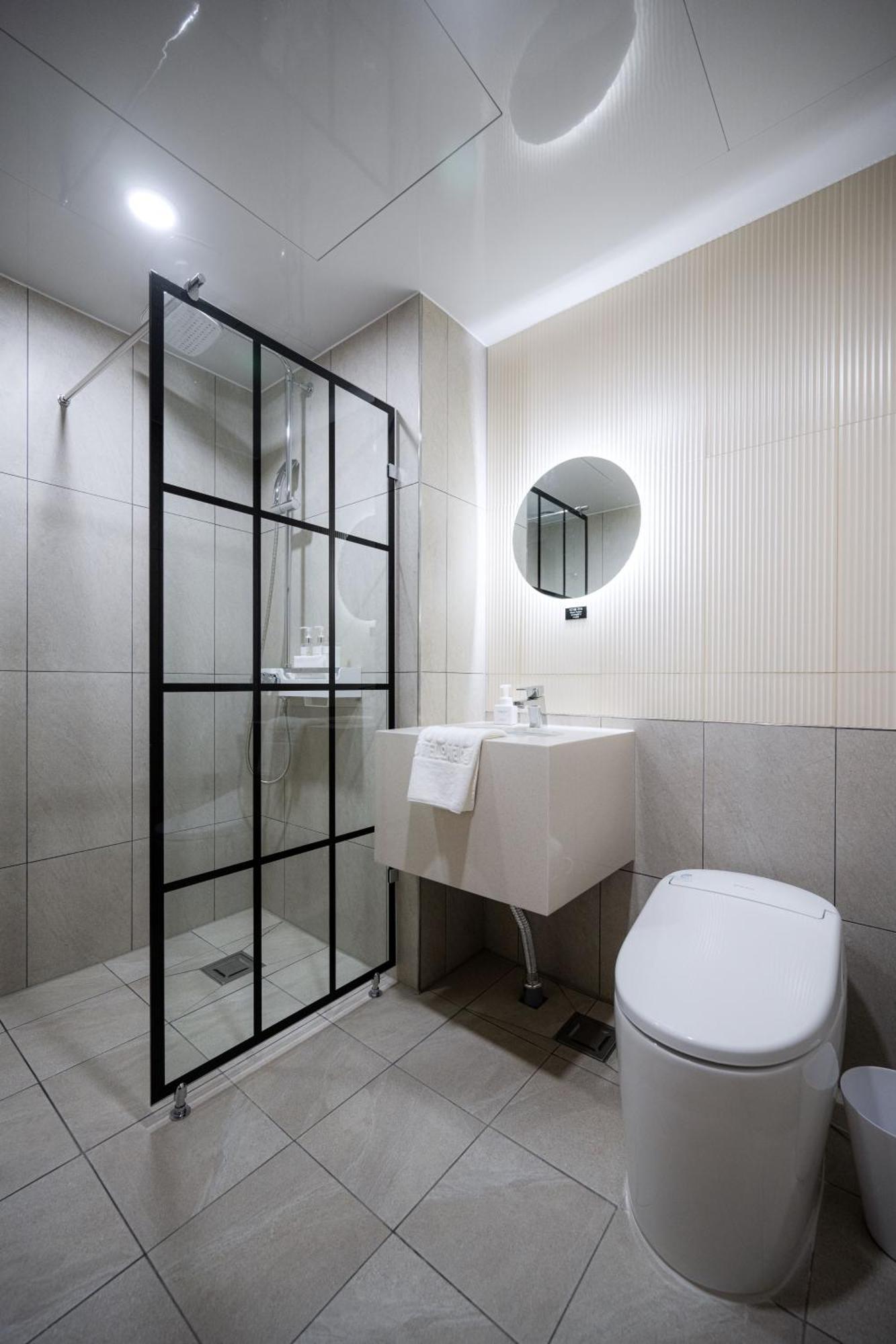Hound Hotel Gijang Osiria Busan Exteriör bild